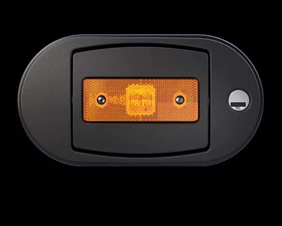 Makersan MO 032X-A oval luggage flap handle with automatic latch.